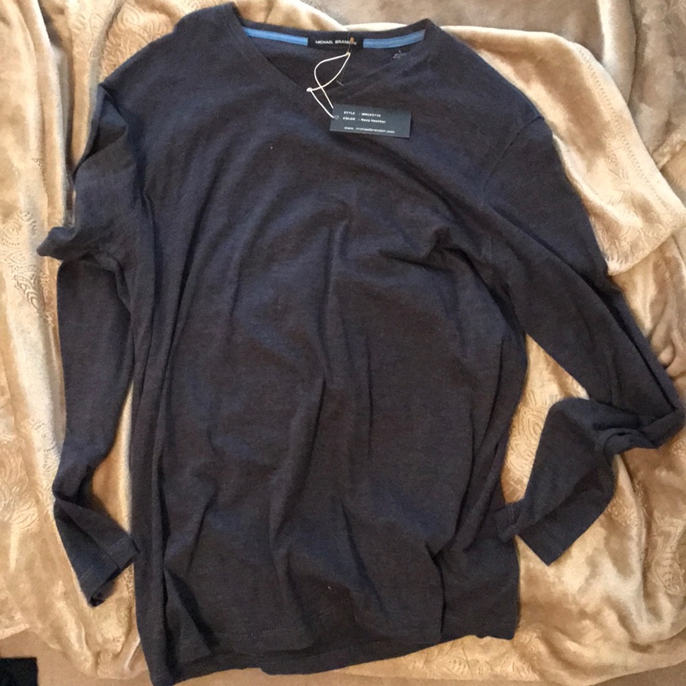 NWT Men’s navy long sleeve